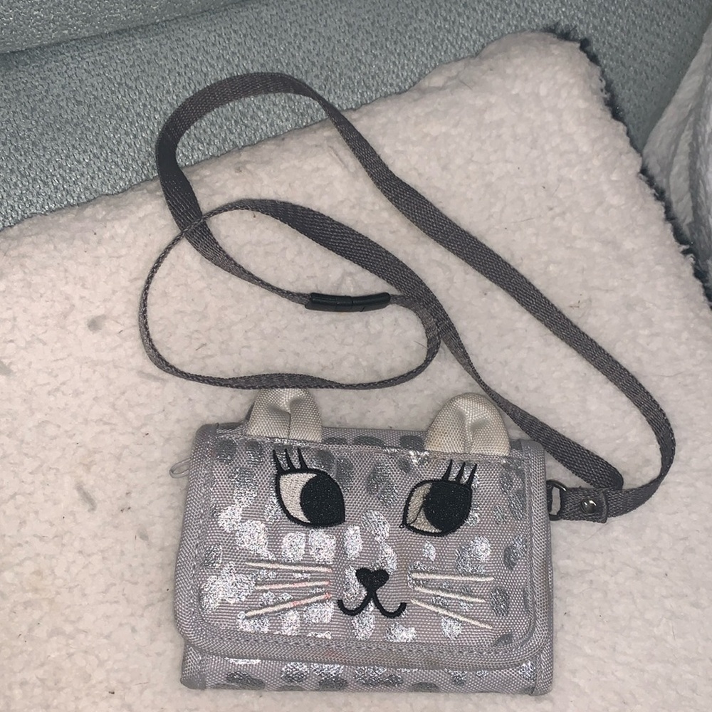 Little girl, kitten, wallet by gap kids
